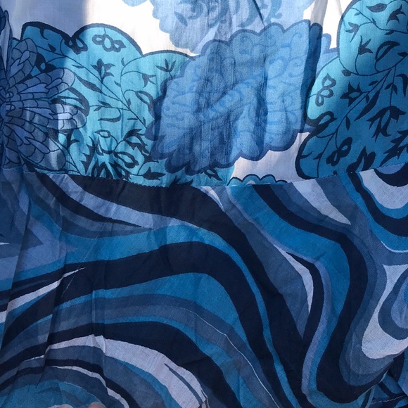 Sundress - Picture 3 of 5